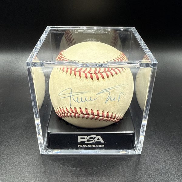 Willie Mays Signed Autographed National League Baseball Ball PSA LOA