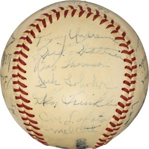 1947 New York Giants Team Signed Baseball With Mize, Lombardi, Jansen (24) PSA 7
