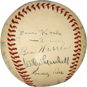 1947 New York Giants Team Signed Baseball With Mize, Lombardi, Jansen (24) PSA 7