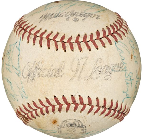 Mickey Mantle 1960 New York Yankees AL Champs Team Signed Baseball PSA DNA COA
