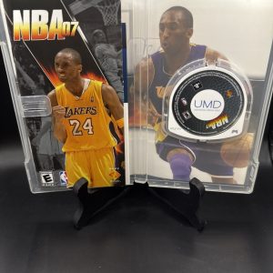 NBA 07 (Sony PSP, 2006) Complete With Kobe Bryant *TESTED* CIB Manual & Insert