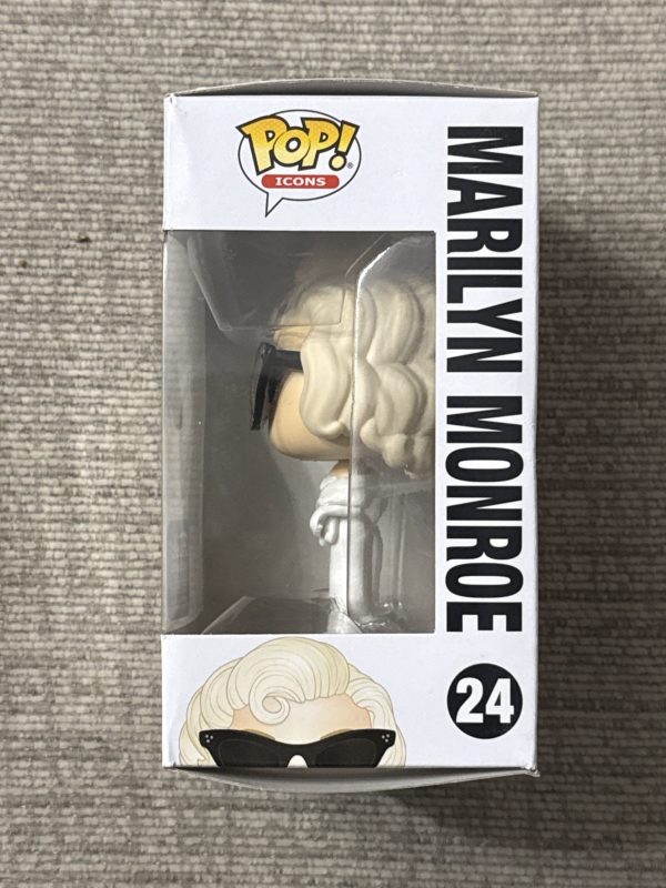 Funko Hollywood First Ever Exclusive Marilyn Monroe Funko Pop!