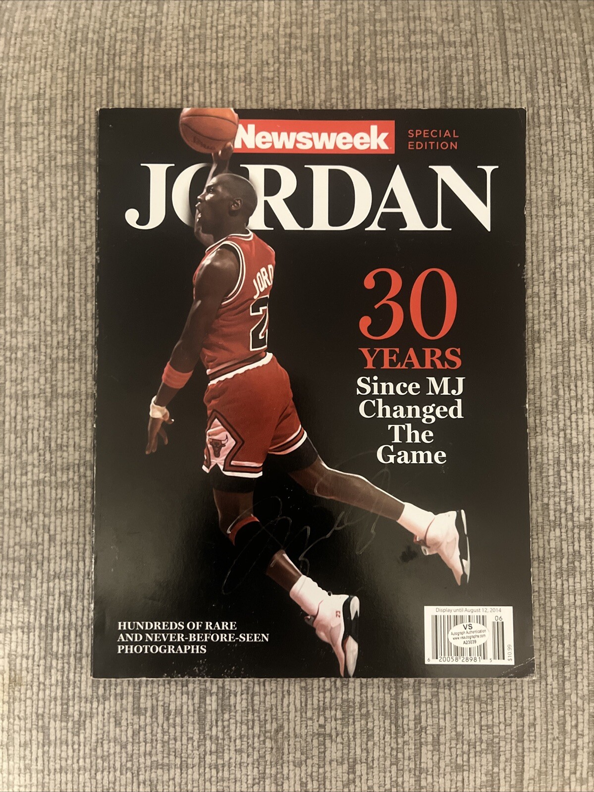 Signed Newsweek Special Edition Michael Jordan Magazine COA Autograph RARE