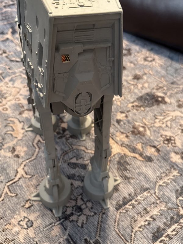 Vintage 1981 Kenner Star Wars Empire Strikes Back AT-AT Walker Near Complete