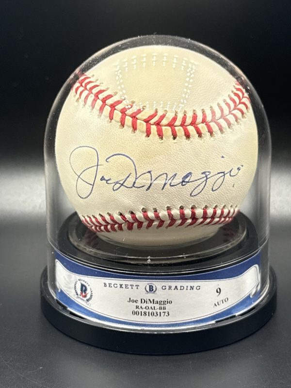 Joe DiMaggio Autographed Signed Baseball Beckett Authenticated Graded 9 Yankees