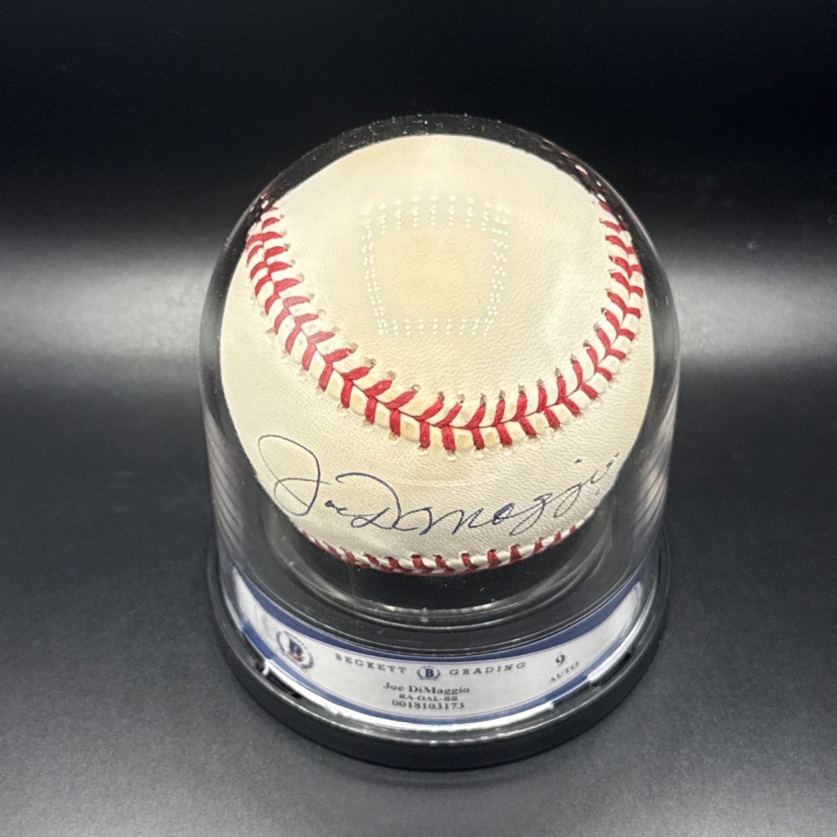 Joe DiMaggio Autographed Signed Baseball Beckett Authenticated Graded 9 Yankees