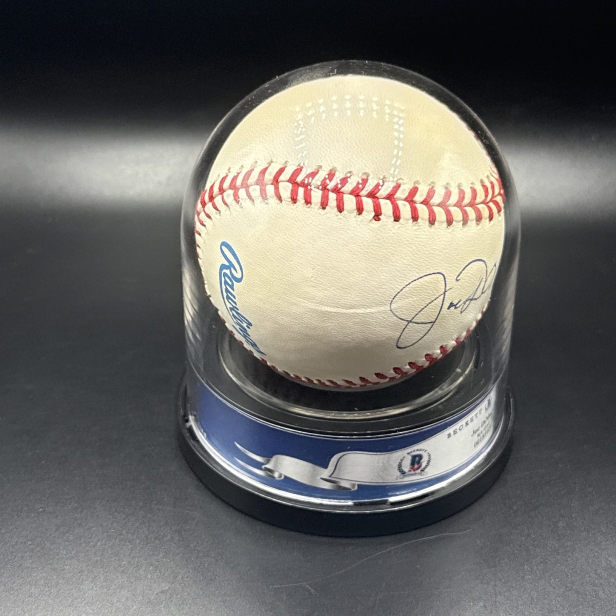 Joe DiMaggio Autographed Signed Baseball Beckett Authenticated Graded 9 Yankees