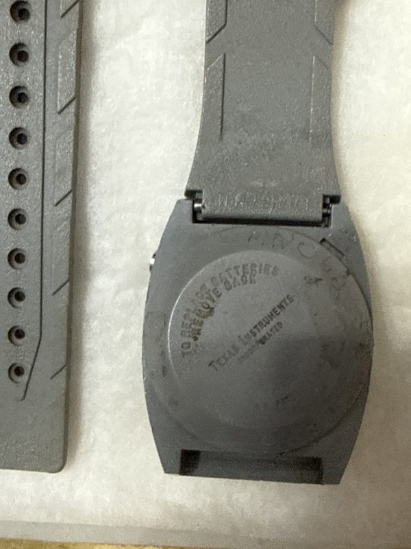 VTG 1977 Star Wars Texas Instruments Watch R2D2 C3PO FOR PARTS/REPAIR Untested