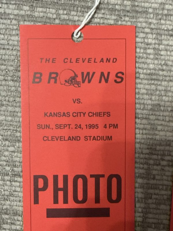 1995 Cleveland Browns Vs Kansas City Chiefs Photo Sideline TV Passes / Tickets