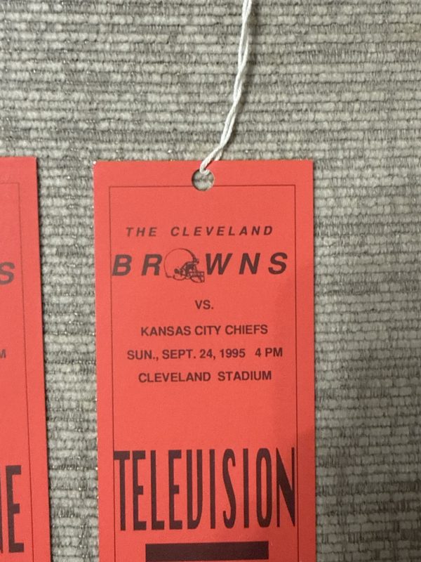 1995 Cleveland Browns Vs Kansas City Chiefs Photo Sideline TV Passes / Tickets