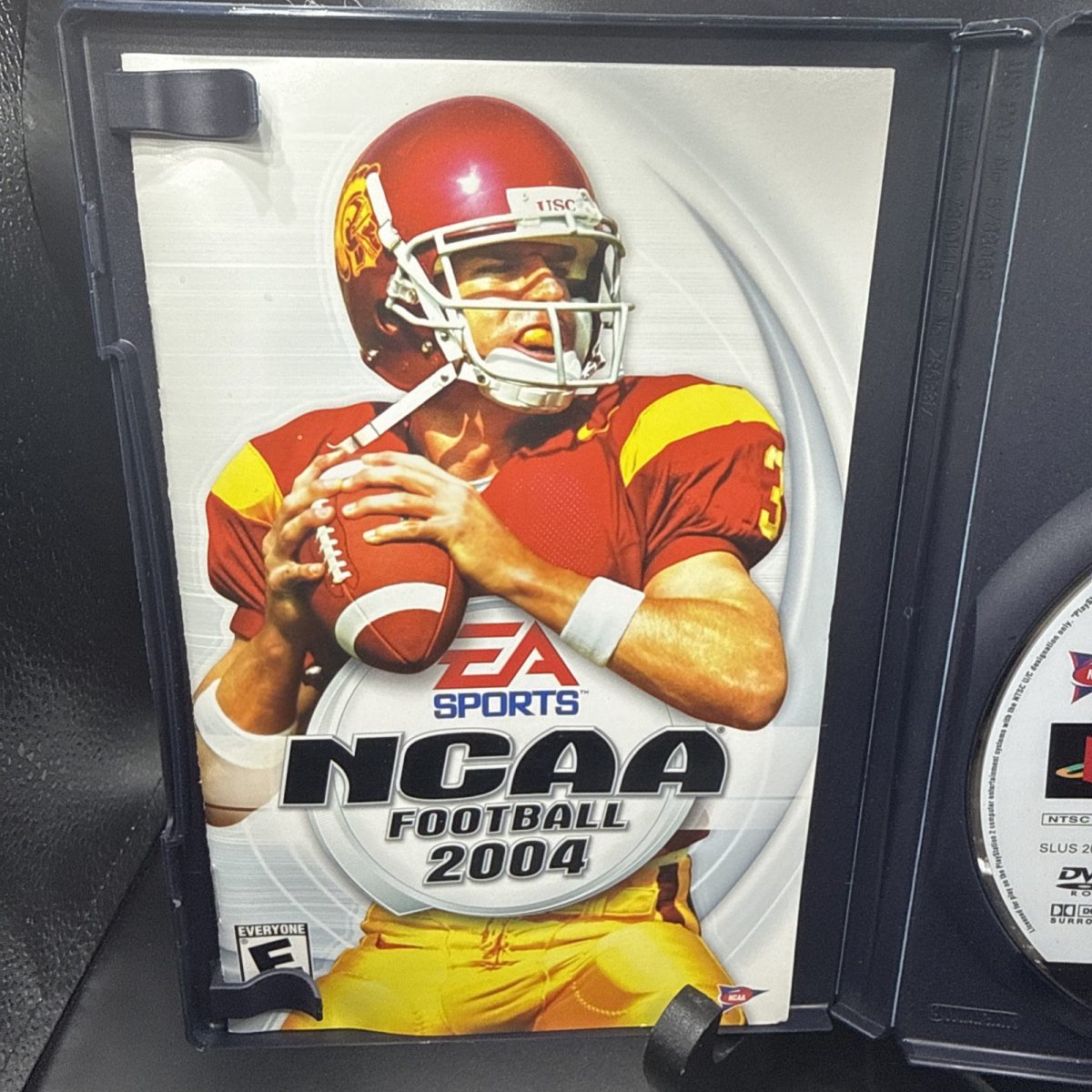 NCAA Football 2004 Sony PlayStation 2 Complete CIB With Manual Game TESTED PS2