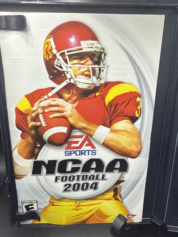 NCAA Football 2004 Sony PlayStation 2 Complete CIB With Manual Game TESTED PS2