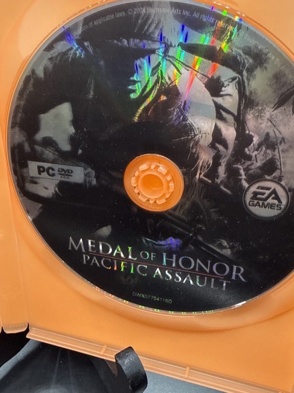 PC DVD Rom - Medal of Honor Pacific Assault - Rated M - G/VGC - Manual Included