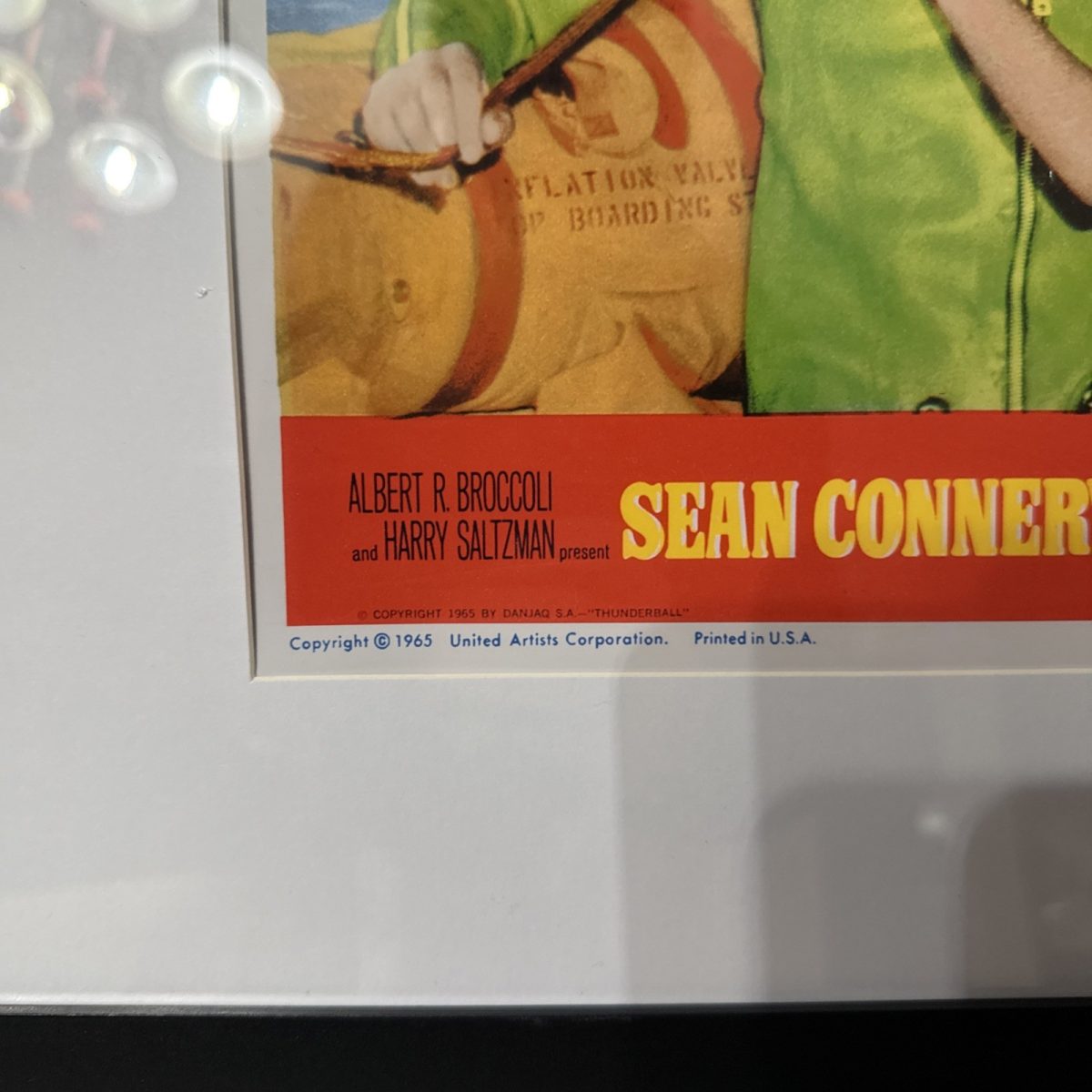 JAMES BOND THUNDERBALL - 21.5x17.5 Inch Framed Matted Movie Poster