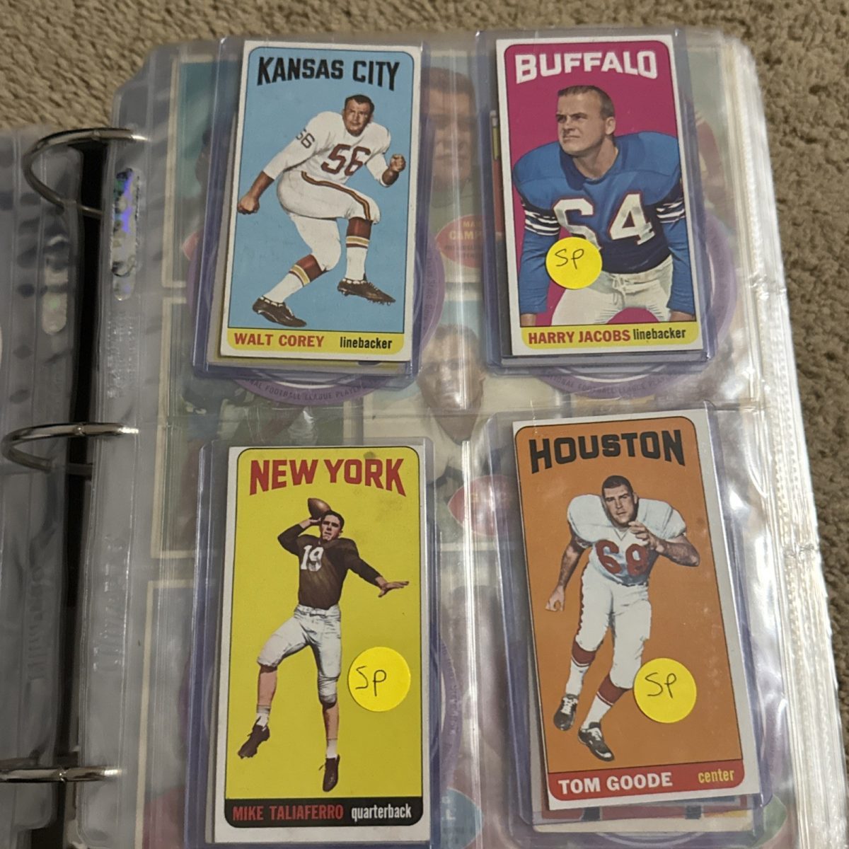 Huge Lot of 1200+ 1960-1980s Topps Football Cards Collection NFL Stars & HOFers