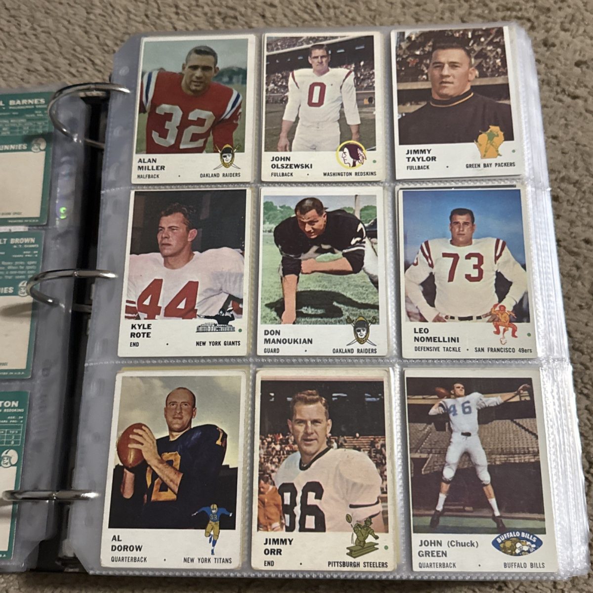 Huge Lot of 1200+ 1960-1980s Topps Football Cards Collection NFL Stars & HOFers