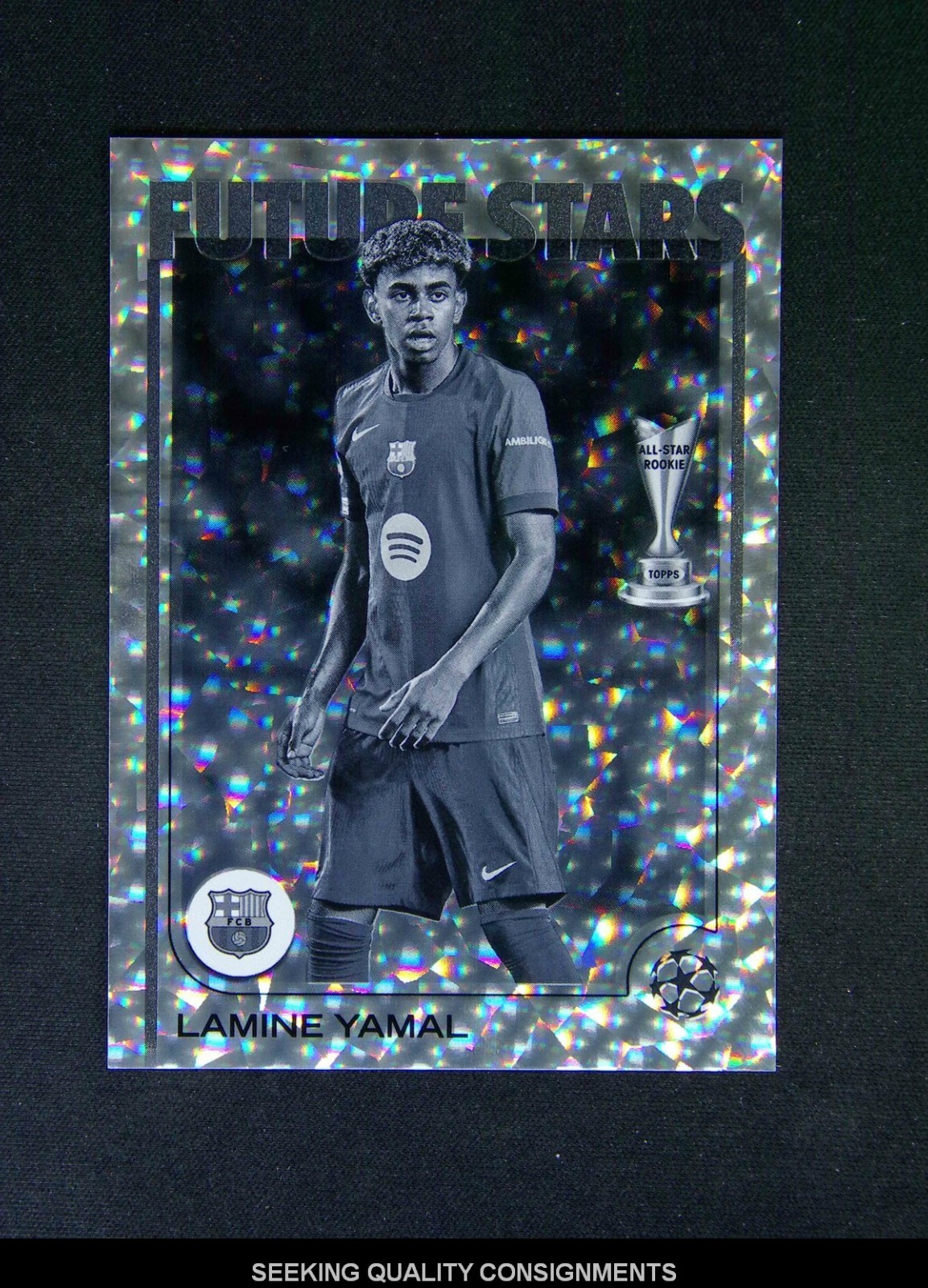 2024-25 Topps UEFA Lamine Yamal #27 Future Stars Black & White Icy /150