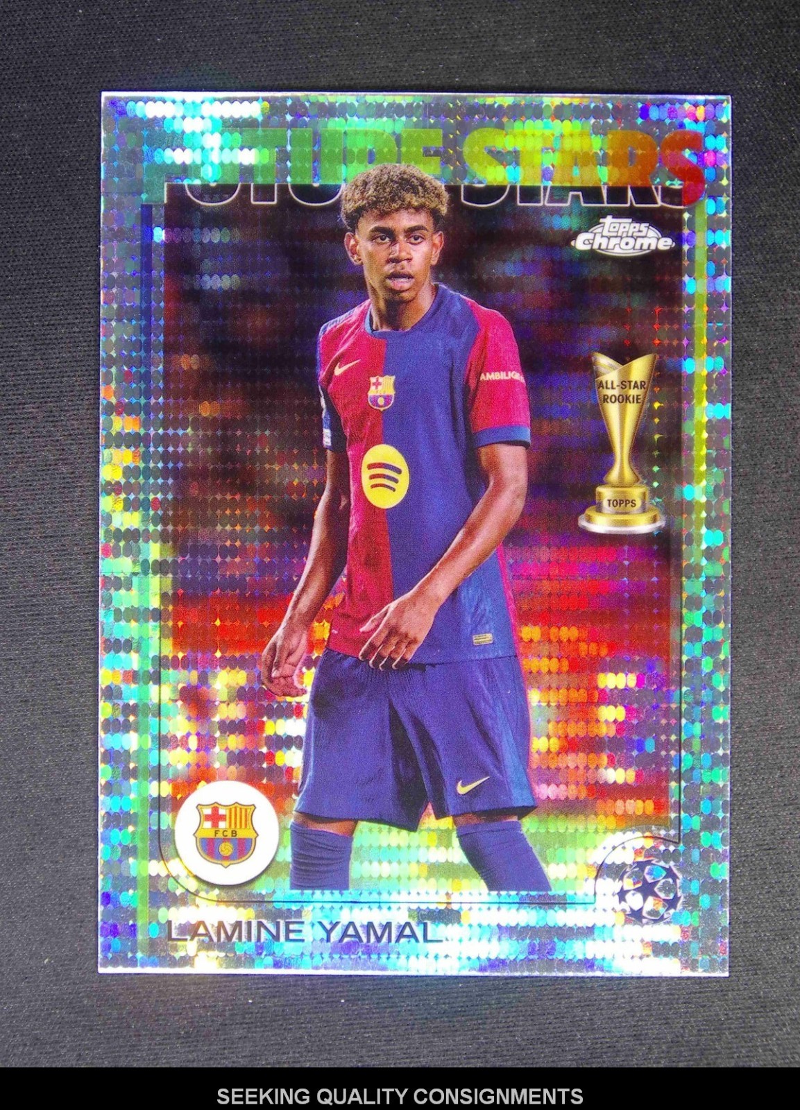 2024-25 Topps Chrome UEFA Lamine Yamal #27 Prism Refractor