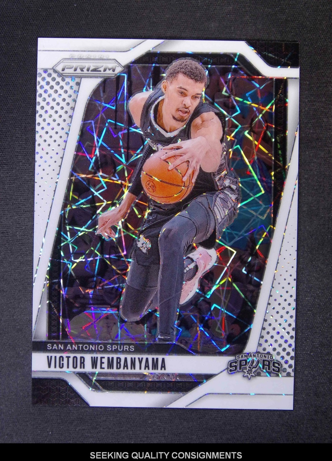 2024-25 Panini Prizm #172 Victor Wembanyama White Lazer /275