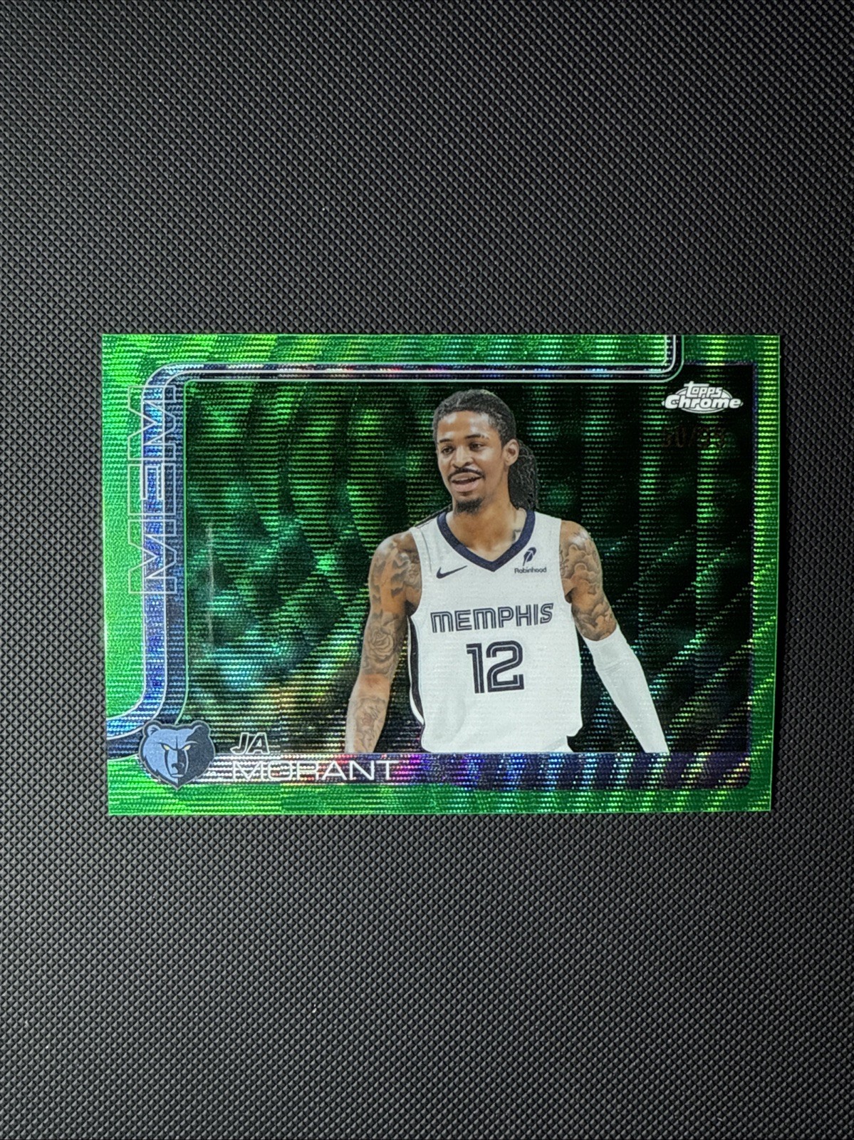 2025-26 Topps Chrome Ja Morant Green Hyper Prism Refractor /99 #158 Grizzlies