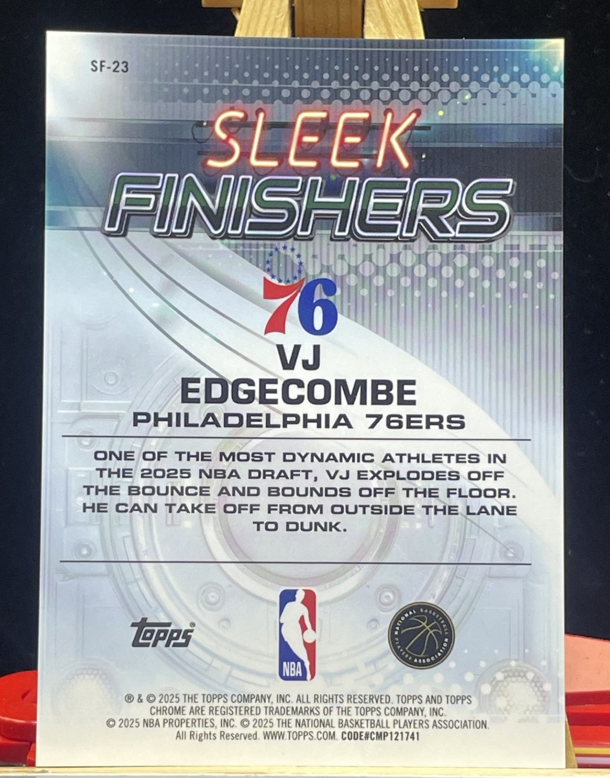 2025-26 Topps Chrome VJ Edgecomb Sleek Finishers Green geometric Refractor /99